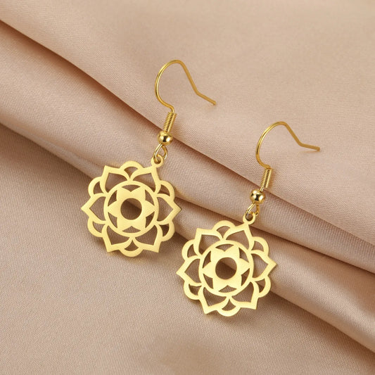 Lotus Earrings Gold